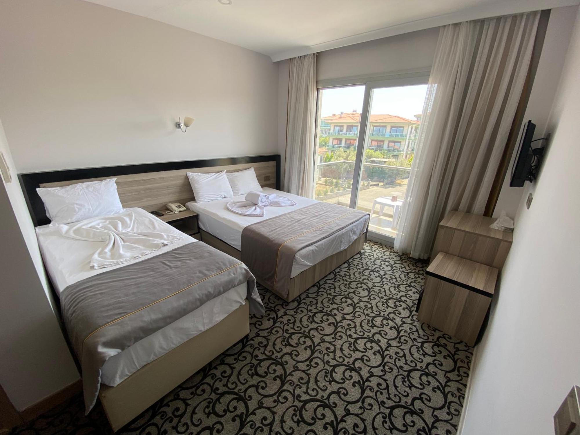 Ayvalı Elisa Hotel מראה חיצוני תמונה
