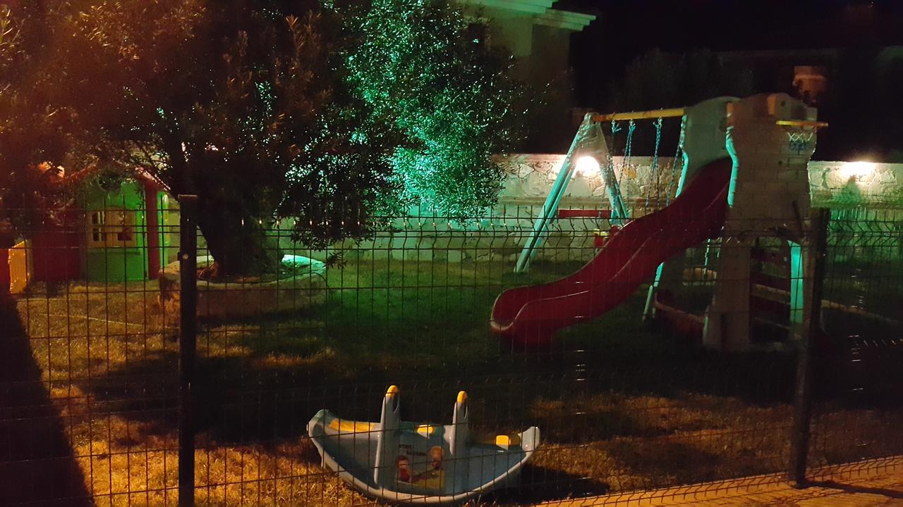 Ayvalı Elisa Hotel מראה חיצוני תמונה